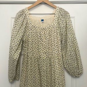 Old Navy, cream and gold, boho maxi dress, M. Excellent condition, worn once.